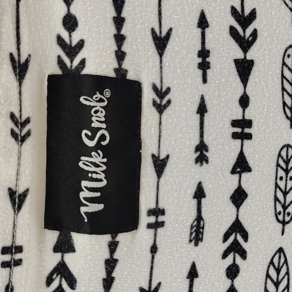 Milk snob car seat nursing cover black white arrows - Picture 3 of 4